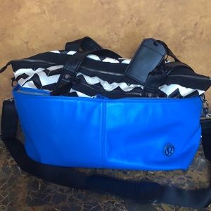 Lululemon duffel bag